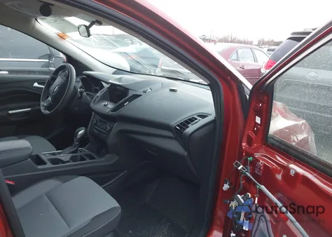 2019 Ford Escape Se из США, поврежденный, VIN 1FMCU0GD6KUA03289